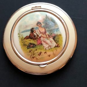 Vtg powder compact with mirror and powder sifter